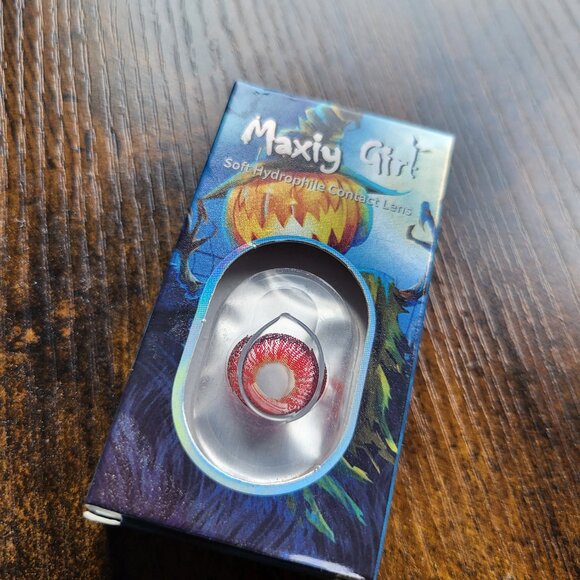 NEW SEALED HALLOWEEN MAKEUP COSPLAY LENSES RED - Picture 1 of 5